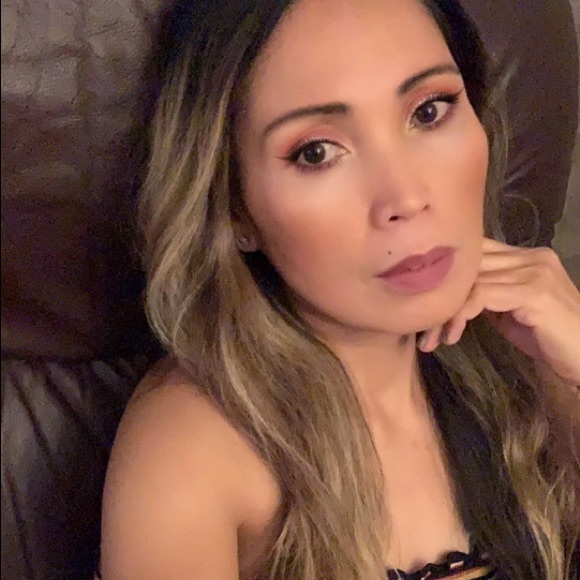 Meet your Posher, Tessa - Picture 2 of 2